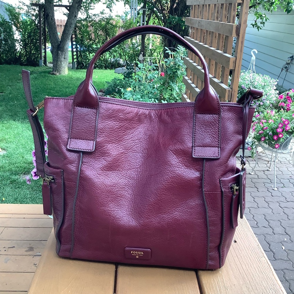 Fossil burgundy satchel crossbody NWT - Quiet Luxury